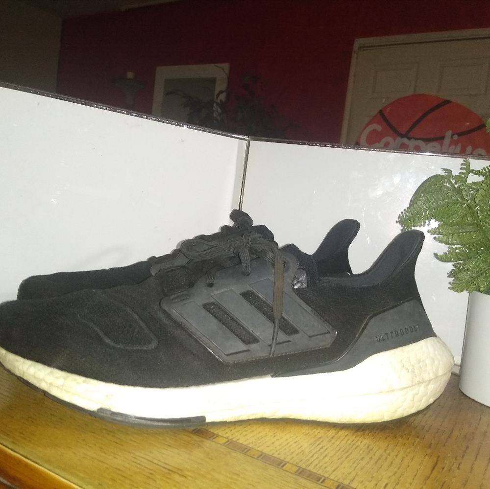 Shoes,Tennis.
